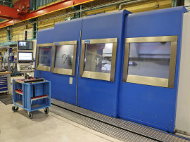 Den ena av två svarvar, f.ö. en av SKF Hofors största maskiner.